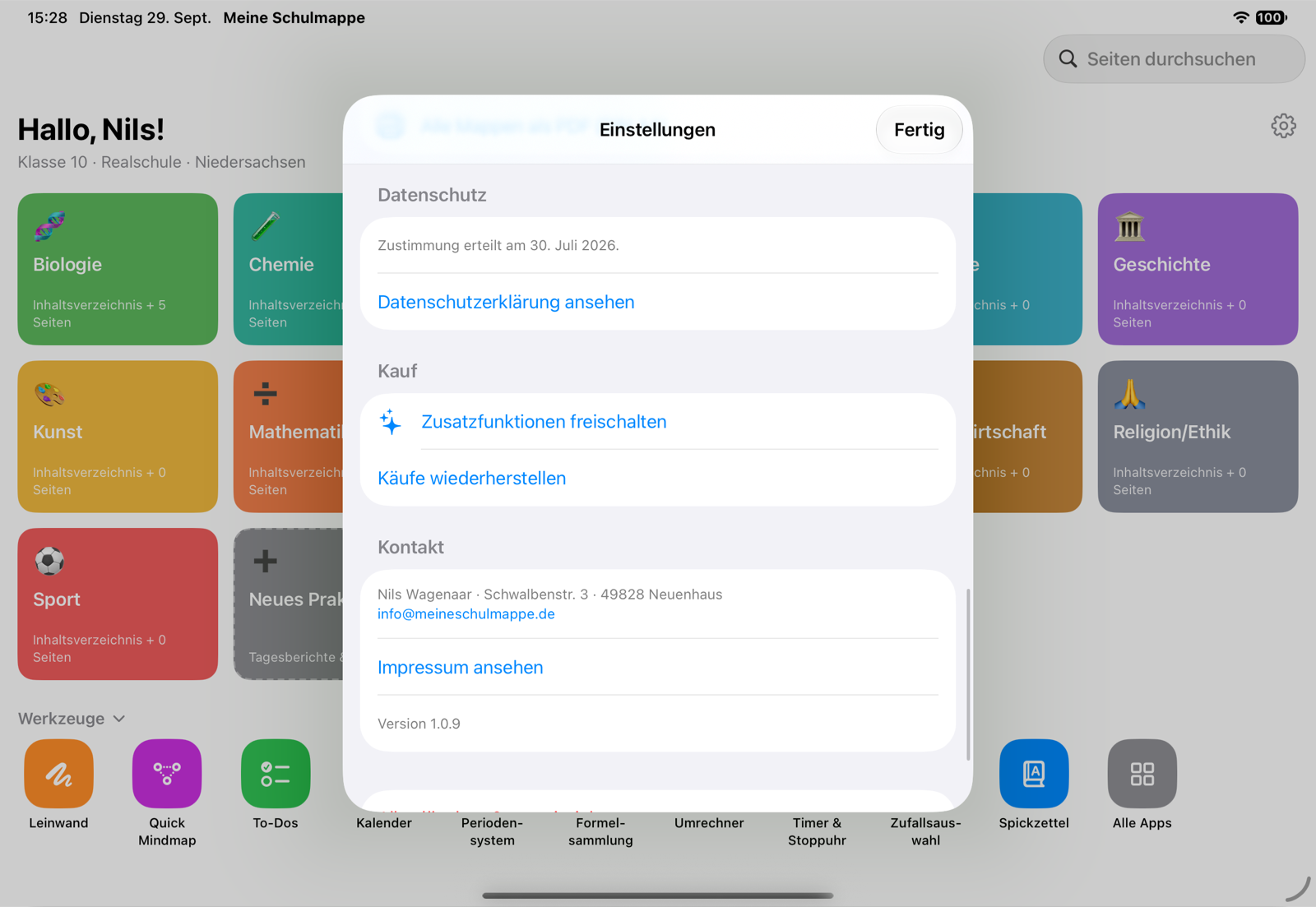 Datenschutzerklärung, Zusatzfunktionen und Kontakt direkt in den Einstellungen